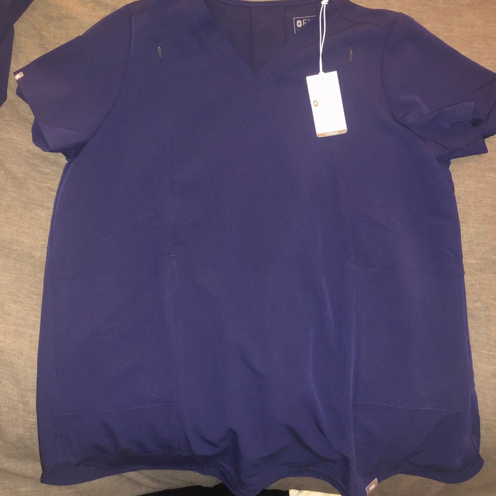 Figs maternity top.